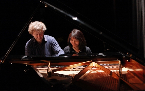 Pascal Roge and Ami Roge rehearse before a performance of composers Debussy, Chaminade and Ravel during the second 'It's All About Piano!' festival at Institut Francais on April 6, 2014 in London, United Kingdom. (Photo by Amy T. Zielinski) Pascal Roge and Ami Roge rehearse before a performance of composers Debussy, Chaminade and Ravel during the second 'It's All About Piano!' festival at Institut Francais on April 6, 2014 in London, United Kingdom. (Photo by Amy T. Zielinski)