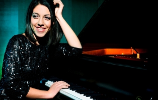 M26 BBC Radio 3 New Generation Artists II - showing Beatrice Rana.jpg M26 BBC Radio 3 New Generation Artists II - showing Beatrice Rana.jpg