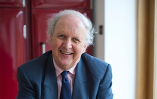 Alexander McCall Smith Alexander McCall Smith
