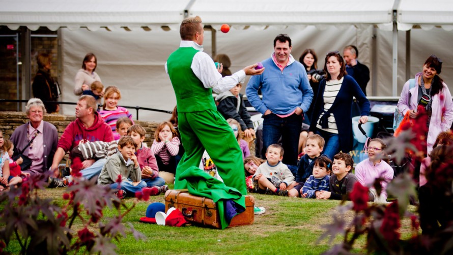 Juggler - Literature 2011