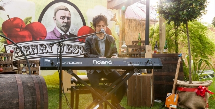 Westons-Sessions.jpg Westons-Sessions.jpg