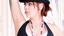 beth_hart_biography.png beth_hart_biography.png