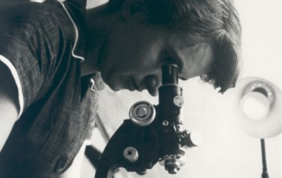 Rosalind Franklin.png Rosalind Franklin.png